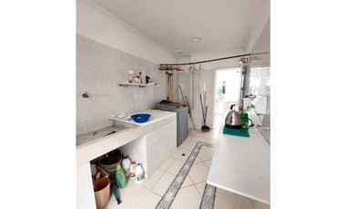 ARRIENDO DE CASA EN BARRIO LA CASTELLANA DE MONTERA