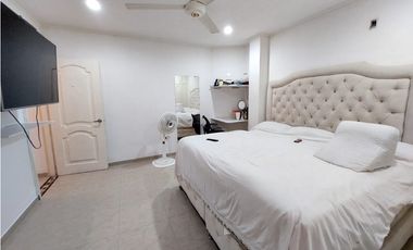 ARRIENDO DE CASA EN BARRIO LA CASTELLANA DE MONTERA