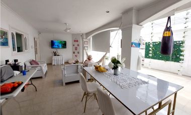 ARRIENDO DE CASA EN BARRIO LA CASTELLANA DE MONTERA