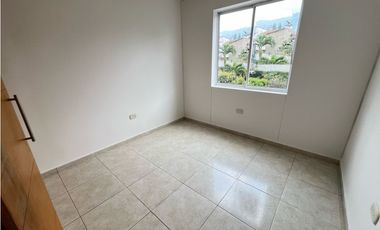 APARTAMENTO ARRIENDO