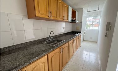 APARTAMENTO ARRIENDO