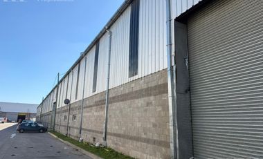 Deposito 1800 m2 en alquiler, Parque Industrial Morón.