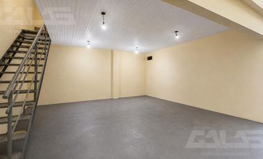 GALPÓN | 4 AMBIENTES | DOBLE INGRESO ALTURA | ZONA INDUSTRIAL | COCHERA | ITUZAINGÓ NORTE