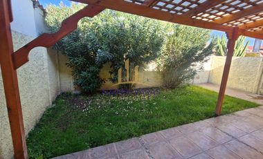 SE VENDE CASA EN PADRE HURTADO