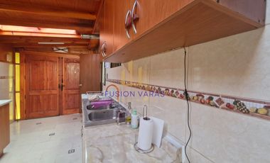 SE VENDE CASA EN PADRE HURTADO