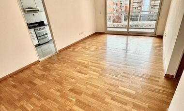 Oficina en Alquiler de 3 Amb y  Cochera