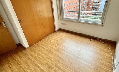 Oficina en Alquiler de 3 Amb y  Cochera