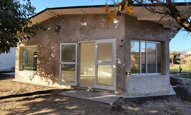 Alquiler hermosa Casa a estrenar | Villa Cura Brochero | 2 Dorm | a 100 mts del río