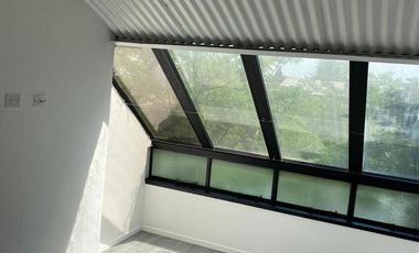 Departamento de 2 ambientes en alquiler, en Martínez.