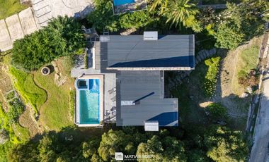 Venta - Casa - Sierra De Los Padres - Moderna - Piscina