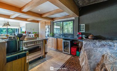Venta - Casa - Sierra De Los Padres - Moderna - Piscina