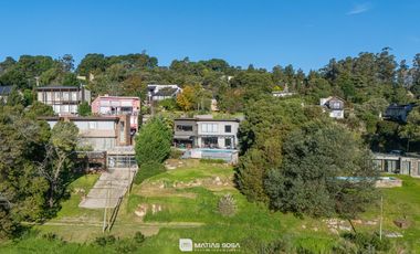 Venta - Casa - Sierra De Los Padres - Moderna - Piscina