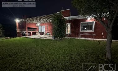 Casa B° Privado Aires de Campo Santa Lucia