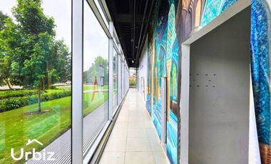 Local de 328 m² en 1er Piso Zona Met Centro Comercial Santa Fé