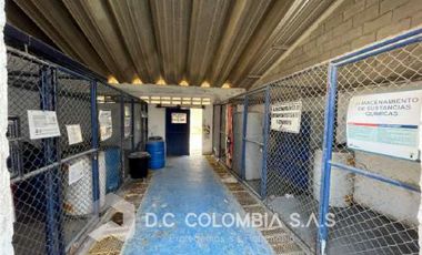 VENTA DE LOTE INDUSTRIAL CON CONSTRUCCIONES EN BARRANQUILLA