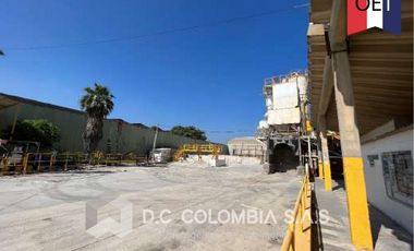 VENTA DE LOTE INDUSTRIAL CON CONSTRUCCIONES EN BARRANQUILLA