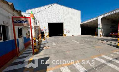 VENTA DE LOTE INDUSTRIAL CON CONSTRUCCIONES EN BARRANQUILLA