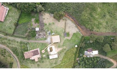 Finca Avícola Biosegura en Venta | Ebéjico Antioquia. 9 Hectáreas