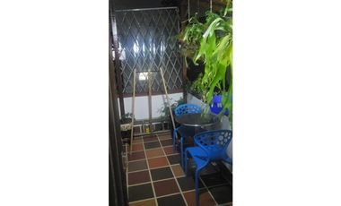 APARTAMENTO EN VENTA  ALMERIA (santa teresita)  (L)