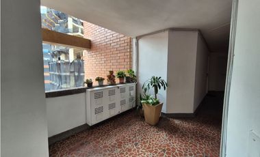 ARRIENDO APARTAESTUDIO EN SAN JUAN CON LA 70
