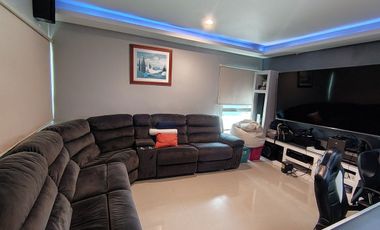 Casa en RENTA con Paneles solares, Montebello