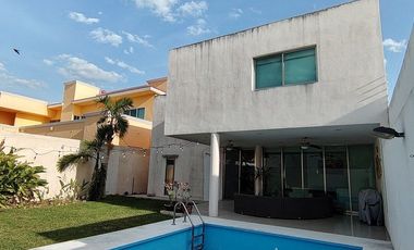 Casa en RENTA con Paneles solares, Montebello