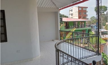 VENDO CASA LOTE EN VILLETA
