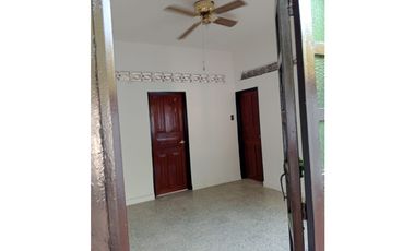 VENDO CASA LOTE EN VILLETA