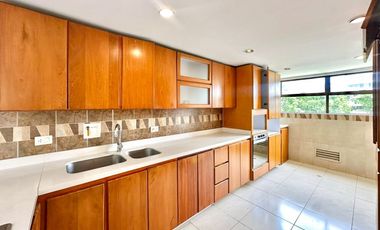 Apartamento para la venta y renta en El Poblado, piso 4