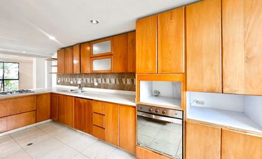 Apartamento para la venta y renta en El Poblado, piso 4