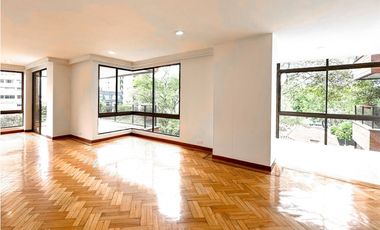 Apartamento para la venta y renta en El Poblado, piso 4