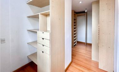 Apartamento para la venta y renta en El Poblado, piso 4