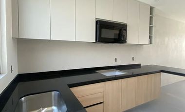 Ultima casa en preventa coto Roble Residencial  a un costado de Bugambilias