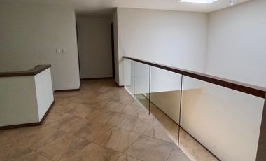 Casa de 3 recamaras c/u con baño , Amplio jardín, cercano a la Ciudad de México