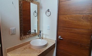 Casa de 3 recamaras c/u con baño , Amplio jardín, cercano a la Ciudad de México