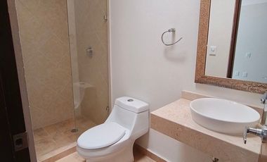 Casa de 3 recamaras c/u con baño , Amplio jardín, cercano a la Ciudad de México
