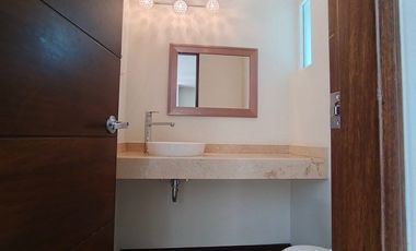 Casa de 3 recamaras c/u con baño , Amplio jardín, cercano a la Ciudad de México