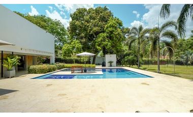Finca de recreo elegante y moderna - Sopetrán
