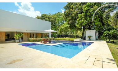 Finca de recreo elegante y moderna - Sopetrán