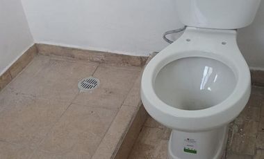 BODEGA AMPLIA DOS PISOS 400 M2