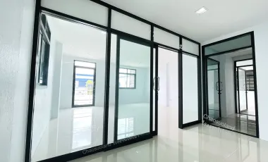 Warehouse for rent in Bang Nam Chuet, Samut Sakhon