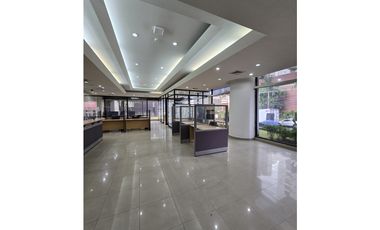 SE ALQUILAN OFICINAS EN CALLE 50, PAN AMERICAN LIFE PLAZA