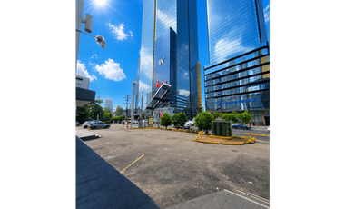 SE ALQUILAN OFICINAS EN CALLE 50, PAN AMERICAN LIFE PLAZA