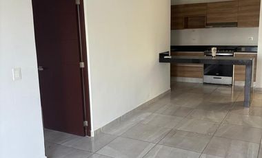Departamento en Renta Cancún, 2 Recámaras, Zona Huayacán en Residencial Privado