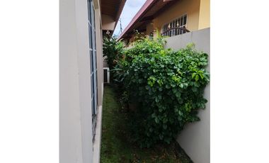 VENDO CASA BRISAS DEL GOLF