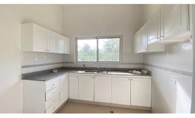 Alquiler de Casa Dúplex vacia en PH Villas del Pinar Arraiján – LH