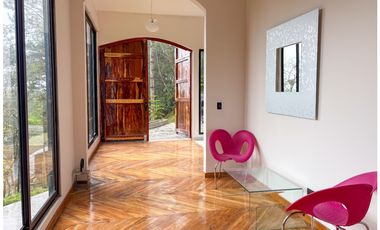 Exclusivo Hogar Altos de Maria | 443 m² sobre 3,119 m² de Terreno