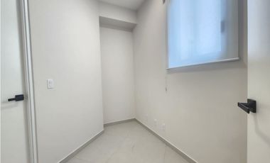 Alquiler de Apartamento a Estrenar PH Village Center Santa María - LH