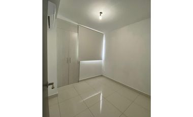 Venta de Apartamento con Terraza privada en Via España PH Alegría - LH