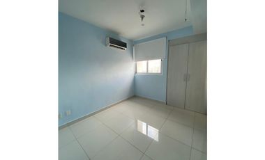 Venta de Apartamento con Terraza privada en Via España PH Alegría - LH